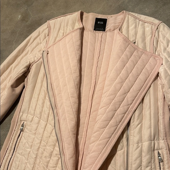 9/15 Saks Fifth Avenue 100% Silk Quilted Jacket - Picture 3 of 14